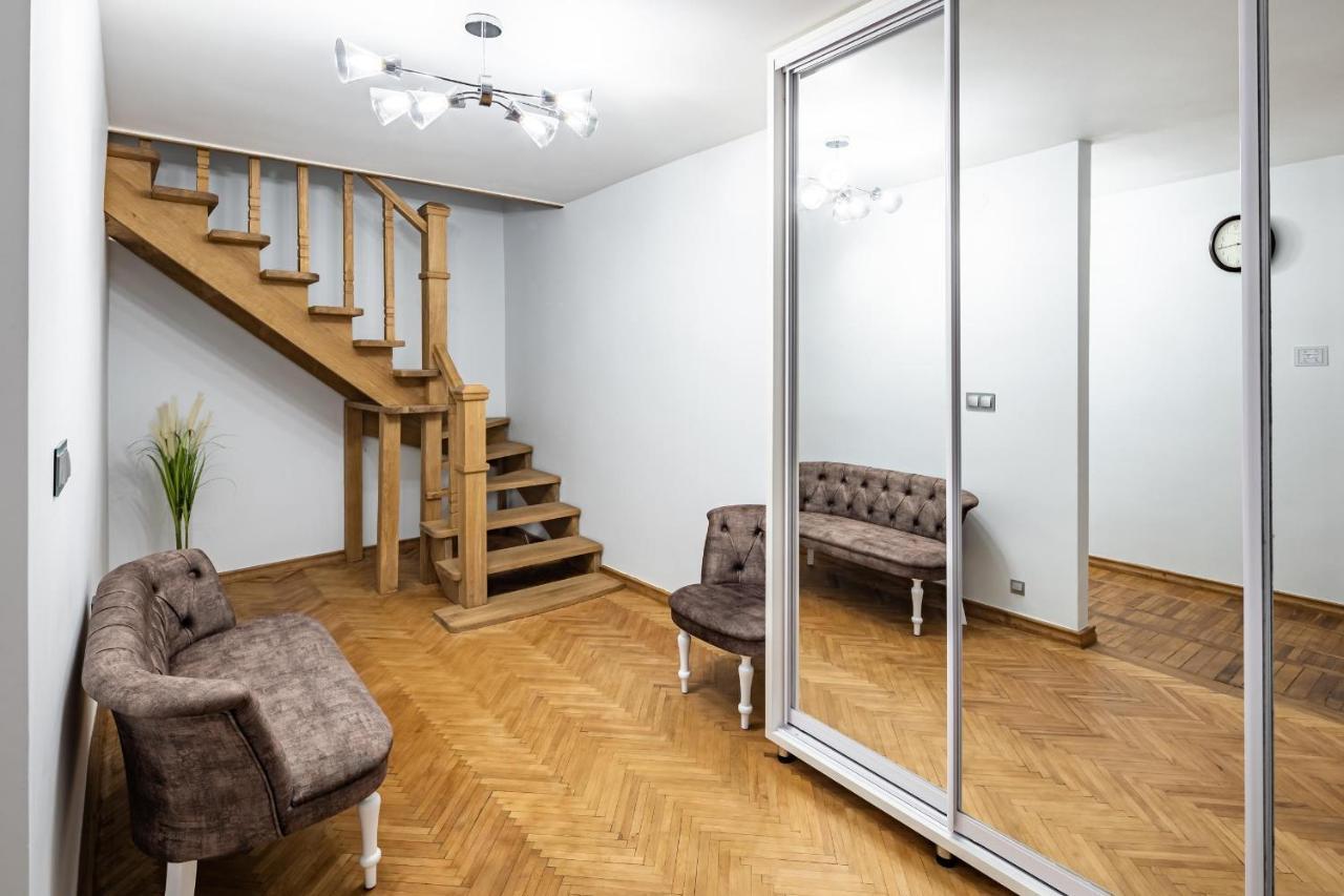 Romari Apartment Вірменська Leopoli Esterno foto